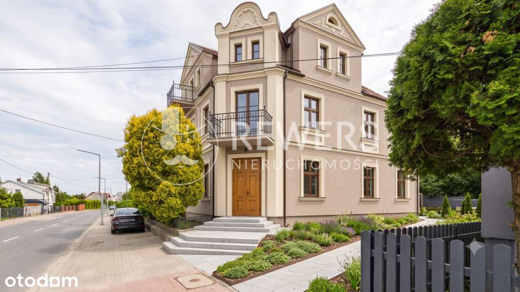 Przedwojenna kamienica w Koninie | Biuro/gabinety