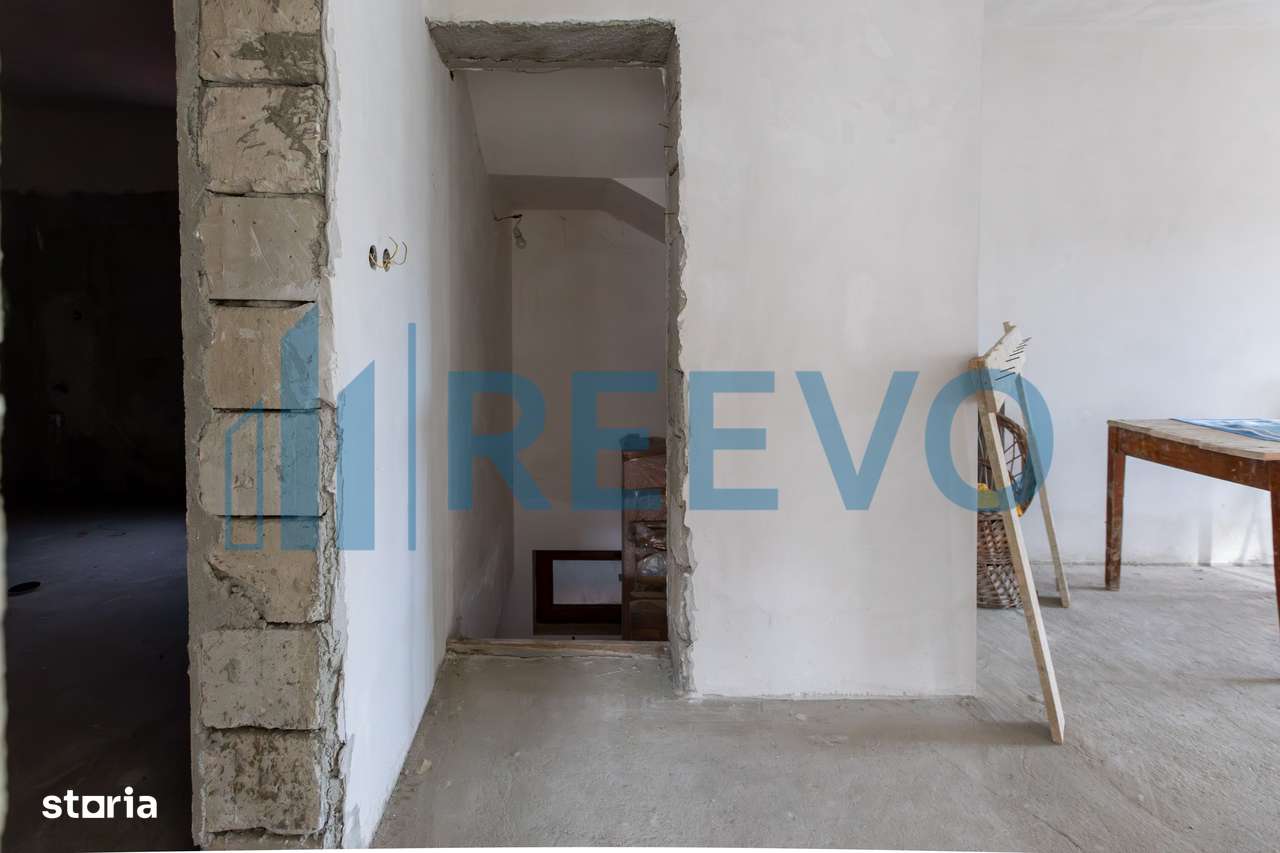 Vilă modernă în Cartierul CFR, cu mansardă și garaj-8