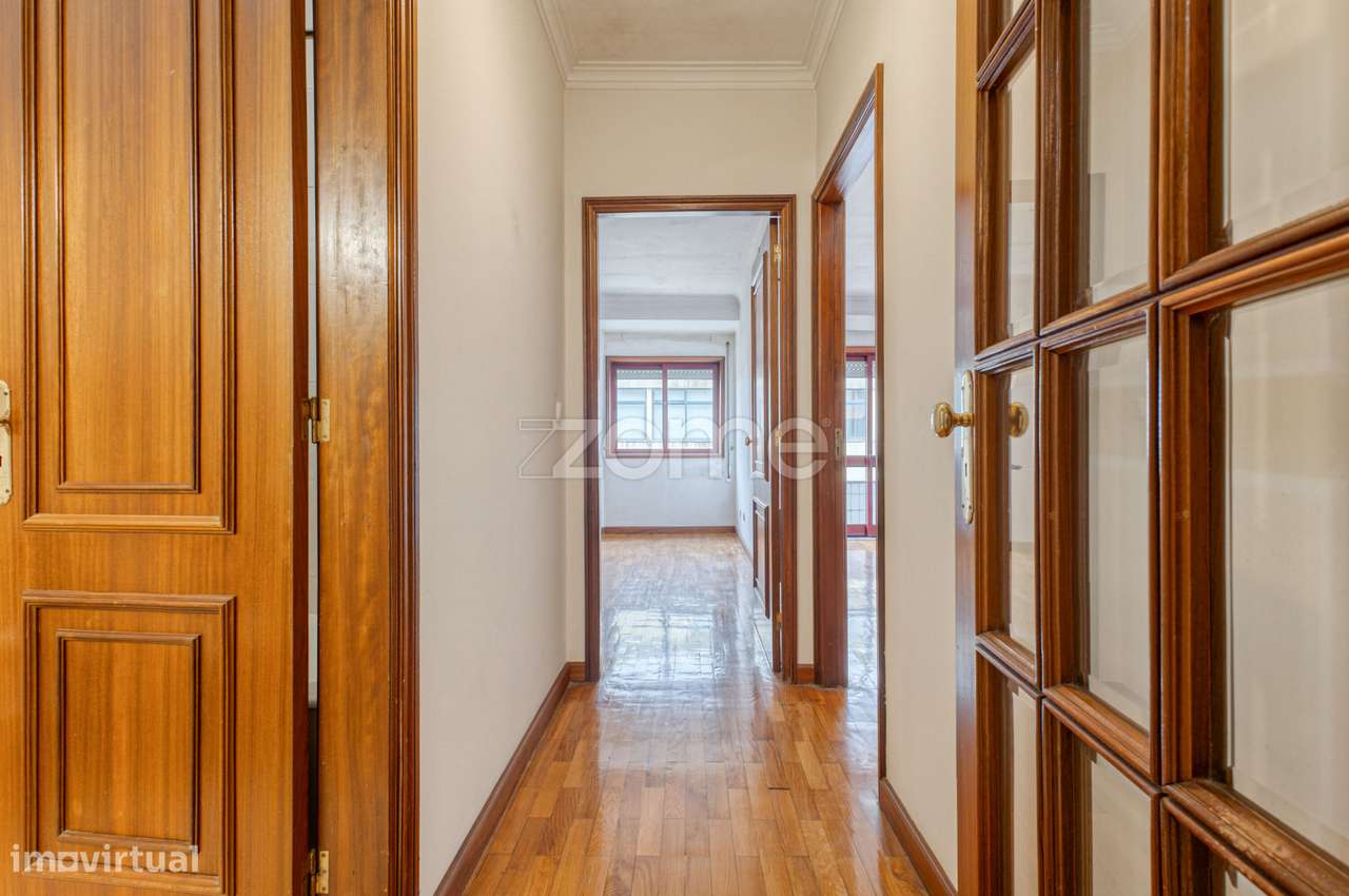 Apartamento T2 na Rua Alegria Porto. - Grande imagem: 3/16