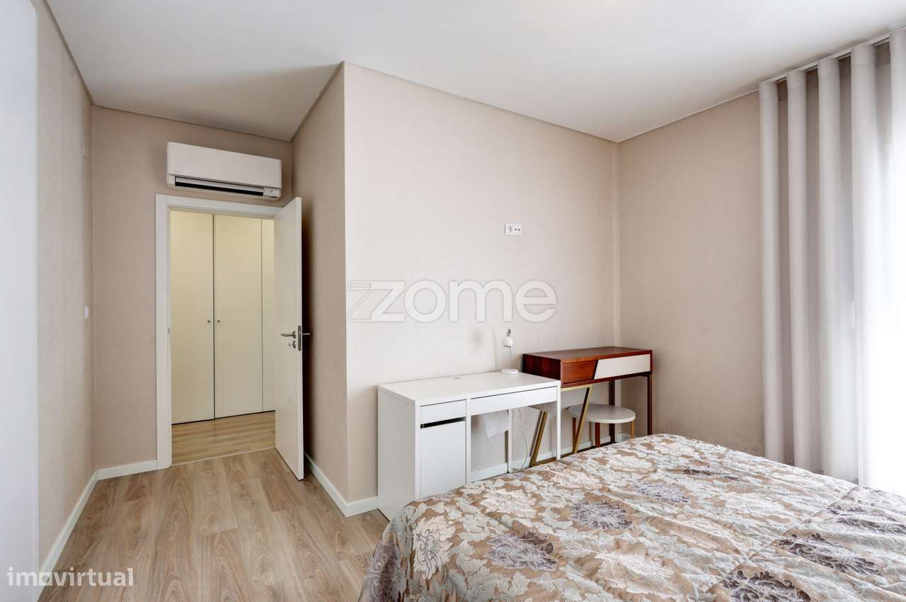 Apartamento T5 Novo em Sacavém-23