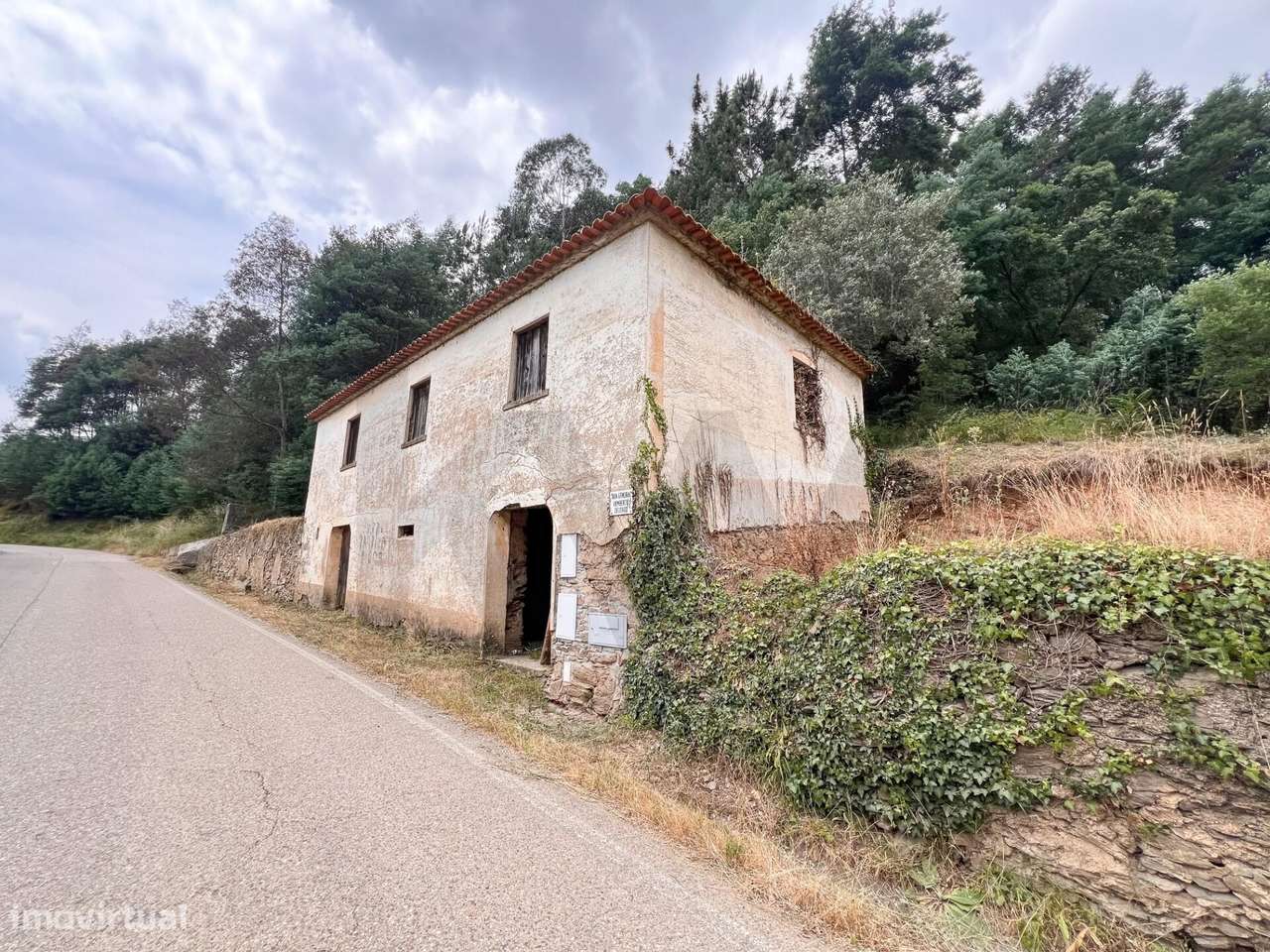 Quinta Torres Mondego com 2467m2 para recuperar - 5m Portela Coimbra - Grande imagem: 4/33