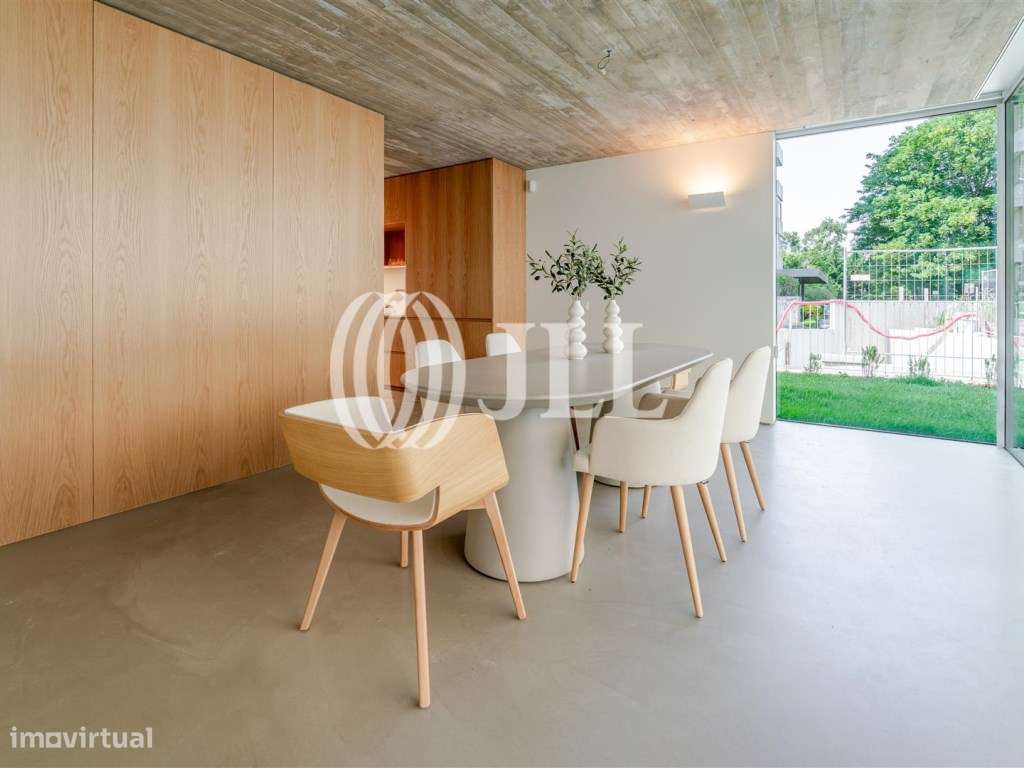 Moradia T4+1 no condomínio fechado As Camélias, no Foco, Porto - Grande imagem: 4/62