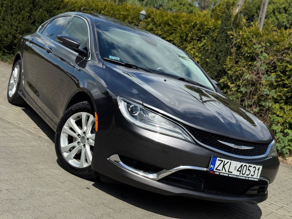 Chrysler 200 2015
