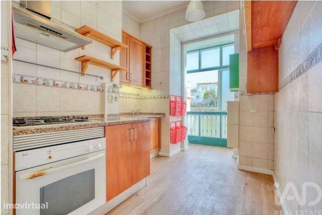 Duplex T5 em Santo António - Grande imagem: 5/17