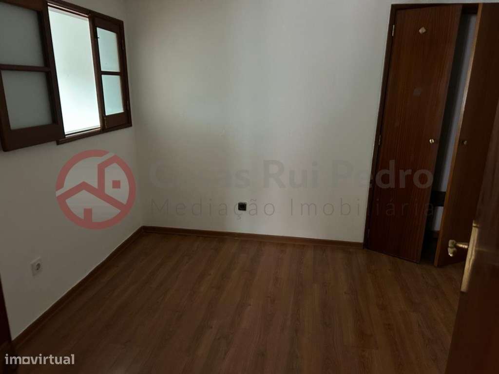 Apartamento T2 num 1º andar na Graça, Lisboa - Grande imagem: 4/16