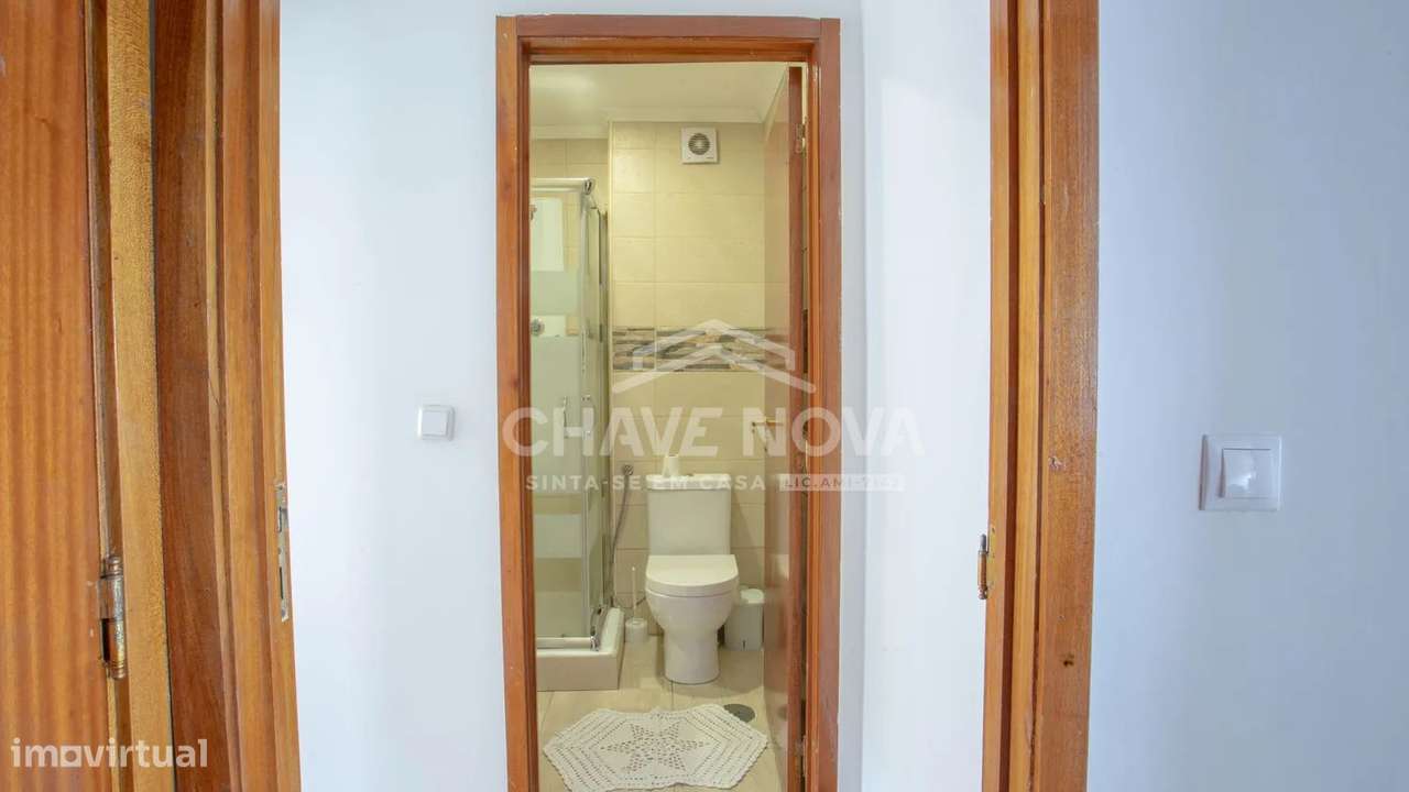 Apartamento T3 em Canidelo c/ vistas mar | Remodelado-13