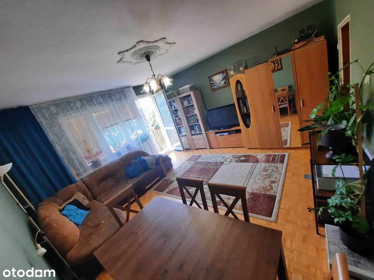 3 pokojowe mieszkanie w świetnej lokalizacji - Pełny obrazek: 2/8