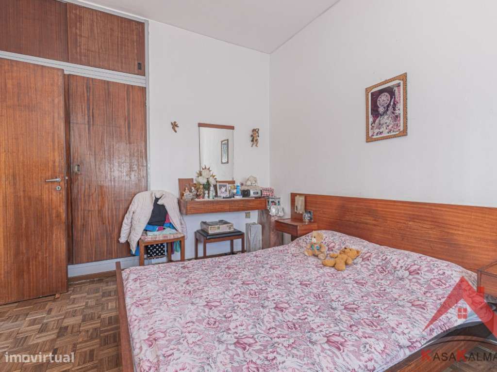 Venda conjunta de 2 apartamentos T1 - Miratejo - Grande imagem: 5/9