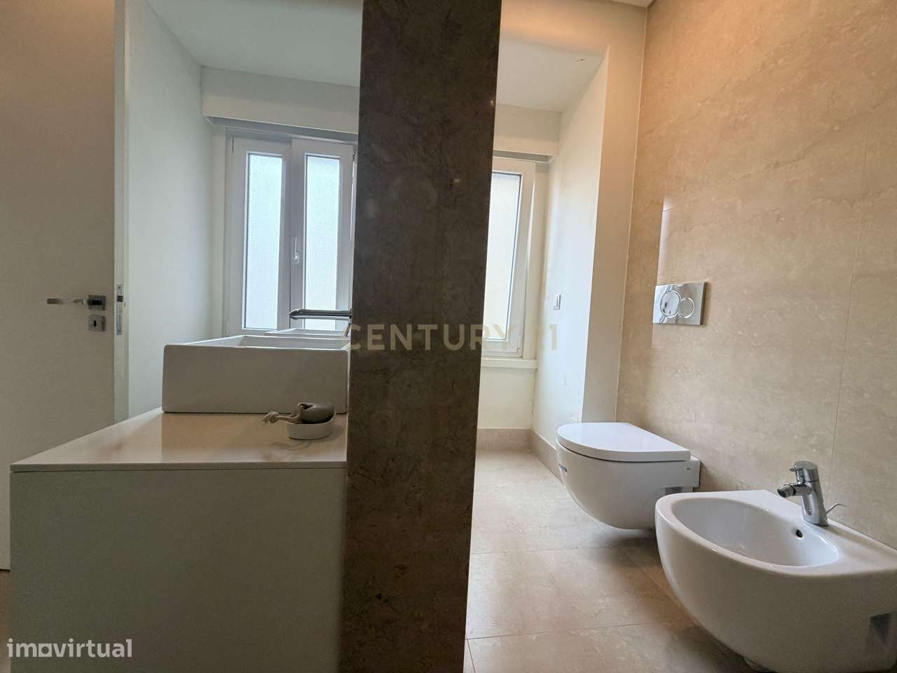 Fantástico Apartamento T4 na Alameda Dom Afonso Henriques – Localizaçã-36