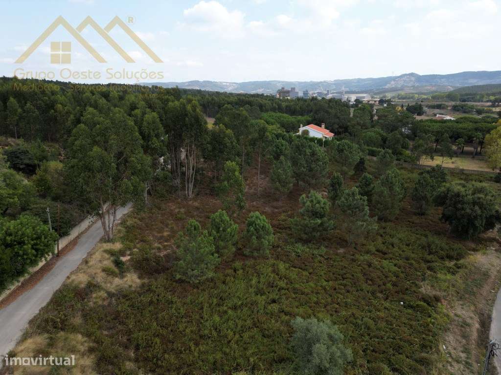 Terreno p/ construção no Ramalhal - Grande imagem: 3/5