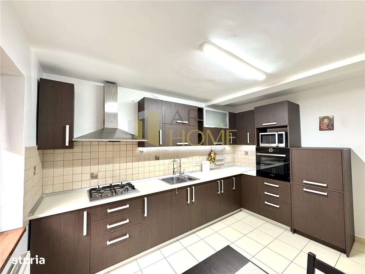 Ansamblu 2 case, 6 camere, garaj, Marasesti Ploiesti - Imagine principală: 5/20