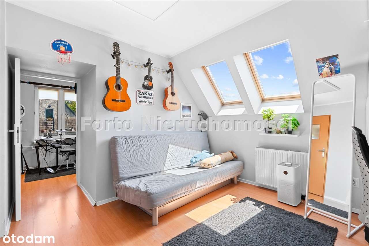 Dom w Chorzowie Batorym na ulicy Kasztanowej-8