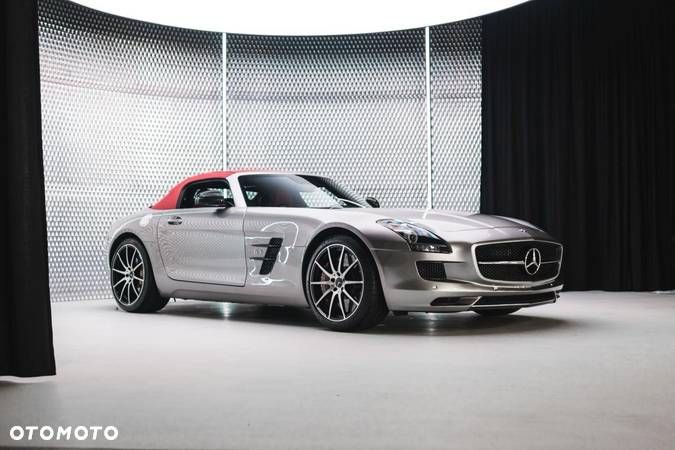 Mercedes-Benz SLS - 3