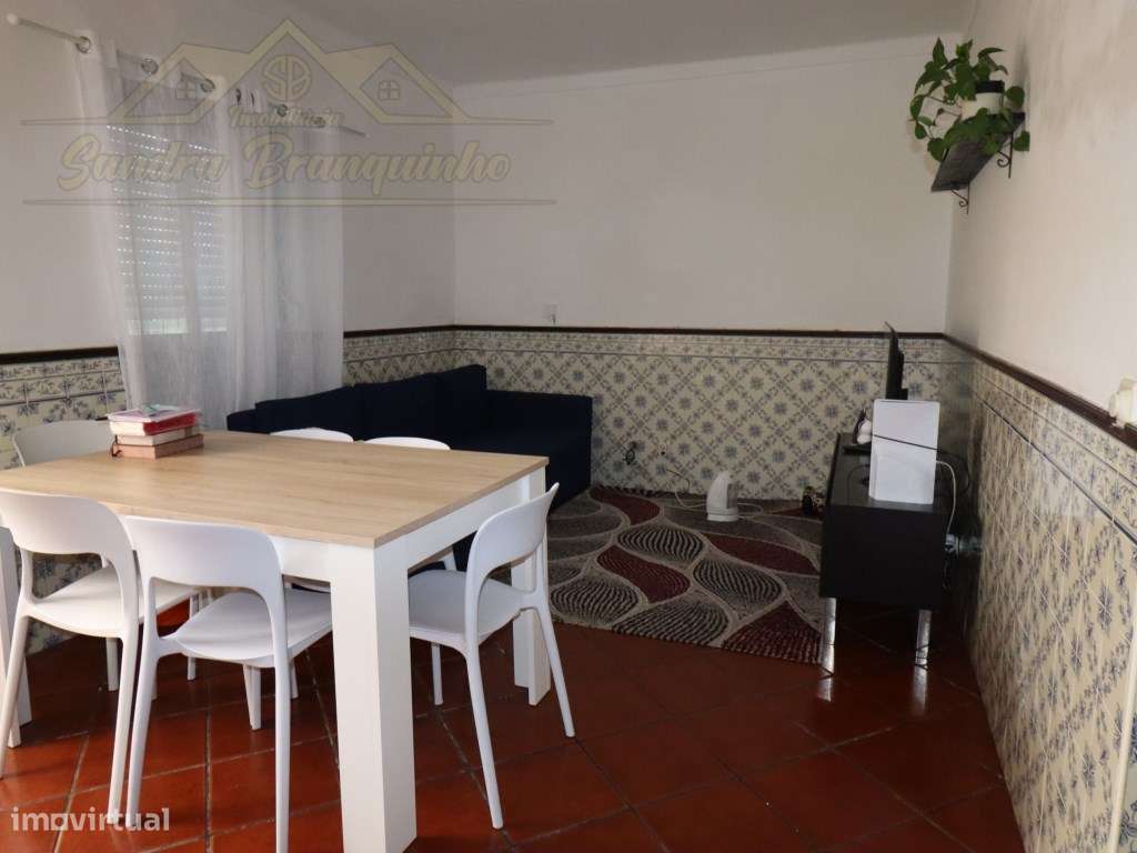Apartamento T2 com terraço-11