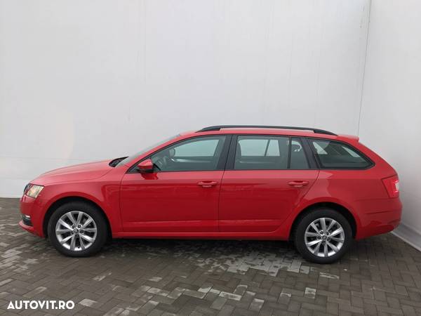 Skoda Octavia - 2