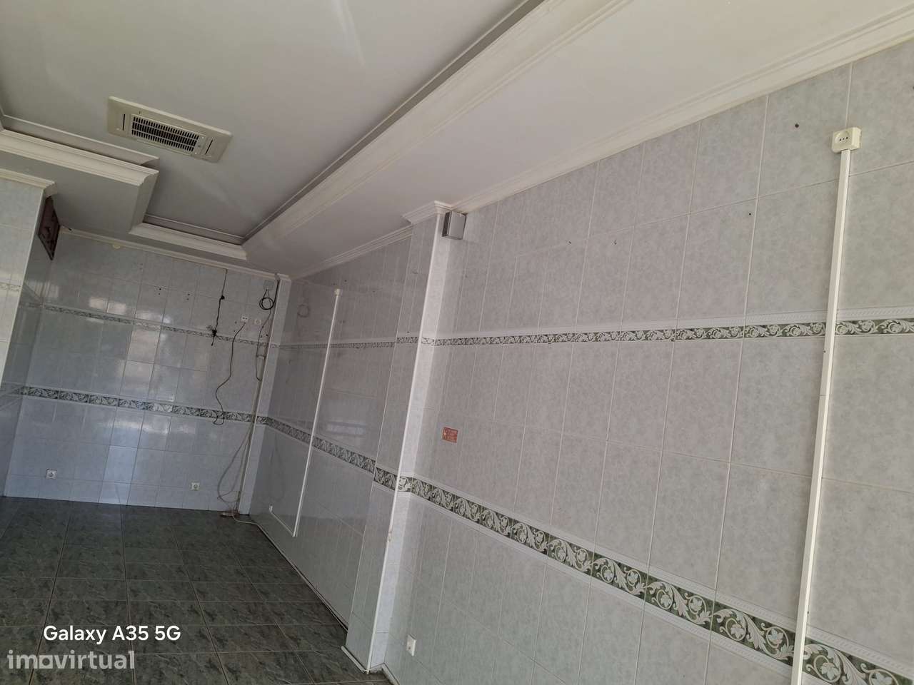 Abra Aqui o Seu Negócio – Loja para Arrendar no C.C. do Revoltilho - Grande imagem: 4/4