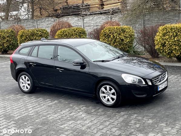 Volvo V60 D2 Momentum - 15