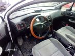 dezmembrez peugeot 307 2006 - 3