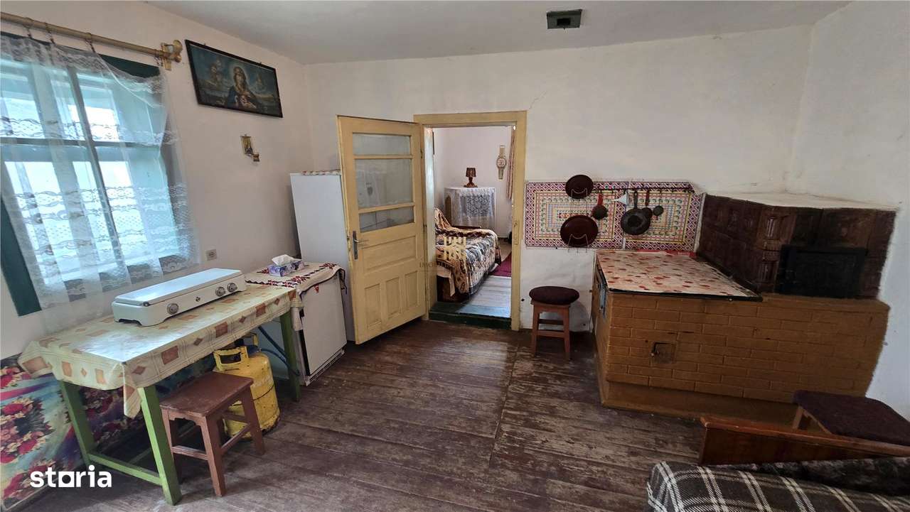 Casa Bunicilor In Bucovina Zona Liteni Moara De vanzare - Imagine principală: 5/16