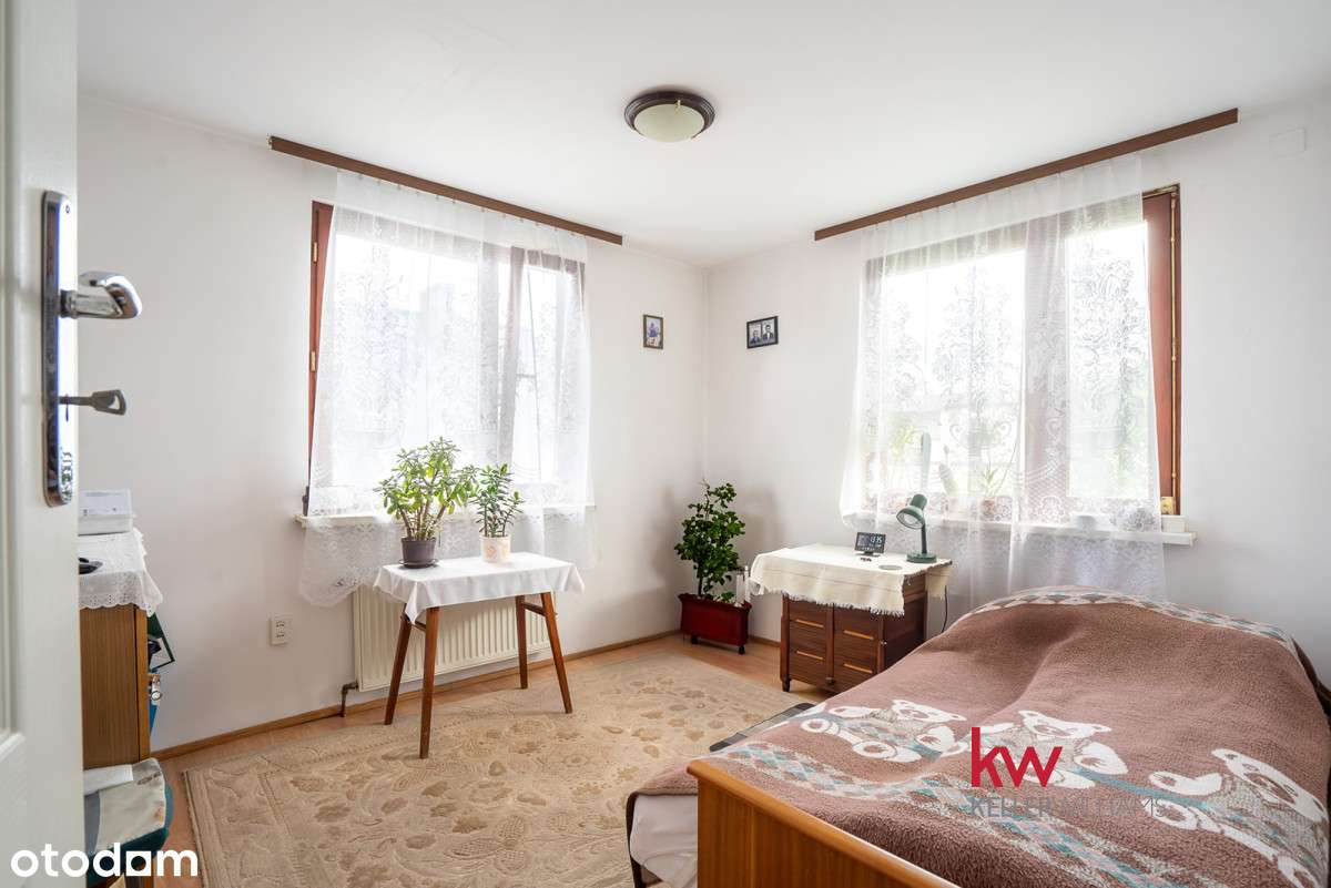 Dom z funkcjonującą od 23 lat firmą-rozlewnia wody - Pełny obrazek: 5/20