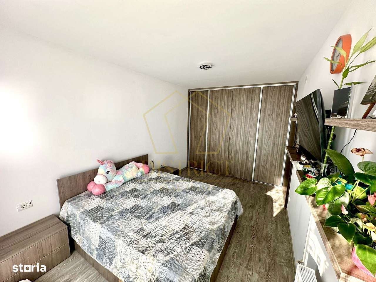 Apartament mobilat si utilat cu 3 camere | Giroc | Hotel IQ - Imagine principală: 4/9