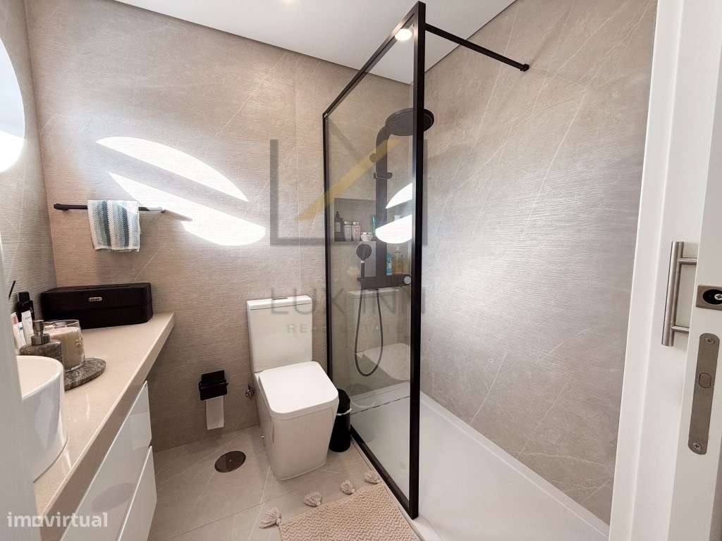 Apartamento T1 totalmente remodelado no Condomínio Palmela Village,... - Grande imagem: 5/22