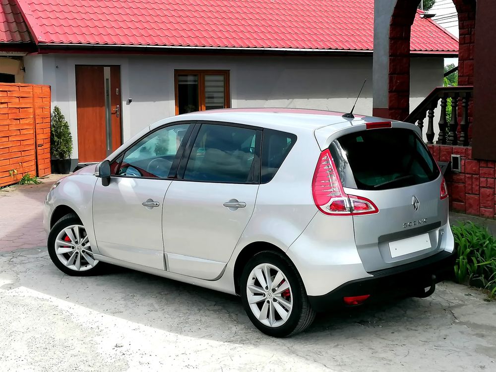 Renault Scenic III (2009-2016) TCe 130 Bose Edition 2010