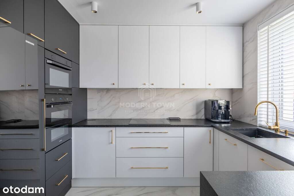 Atrakcyjny Dom Wolnostojący na Zamkniętym Osiedlu-4