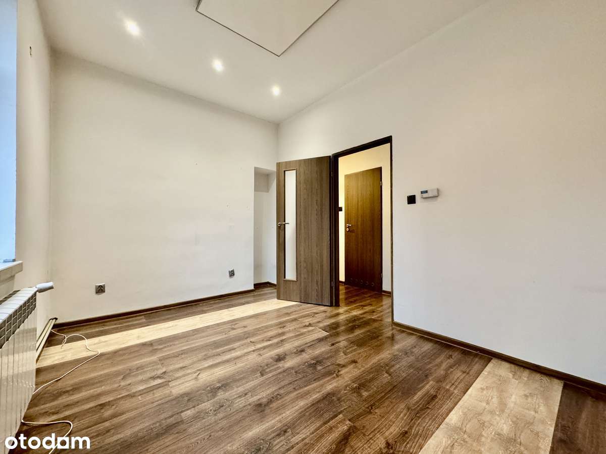 Przestronne dwupokojowe do odświeżenia z miejskim CO *BEZPOŚREDNIO* - Pełny obrazek: 5/10