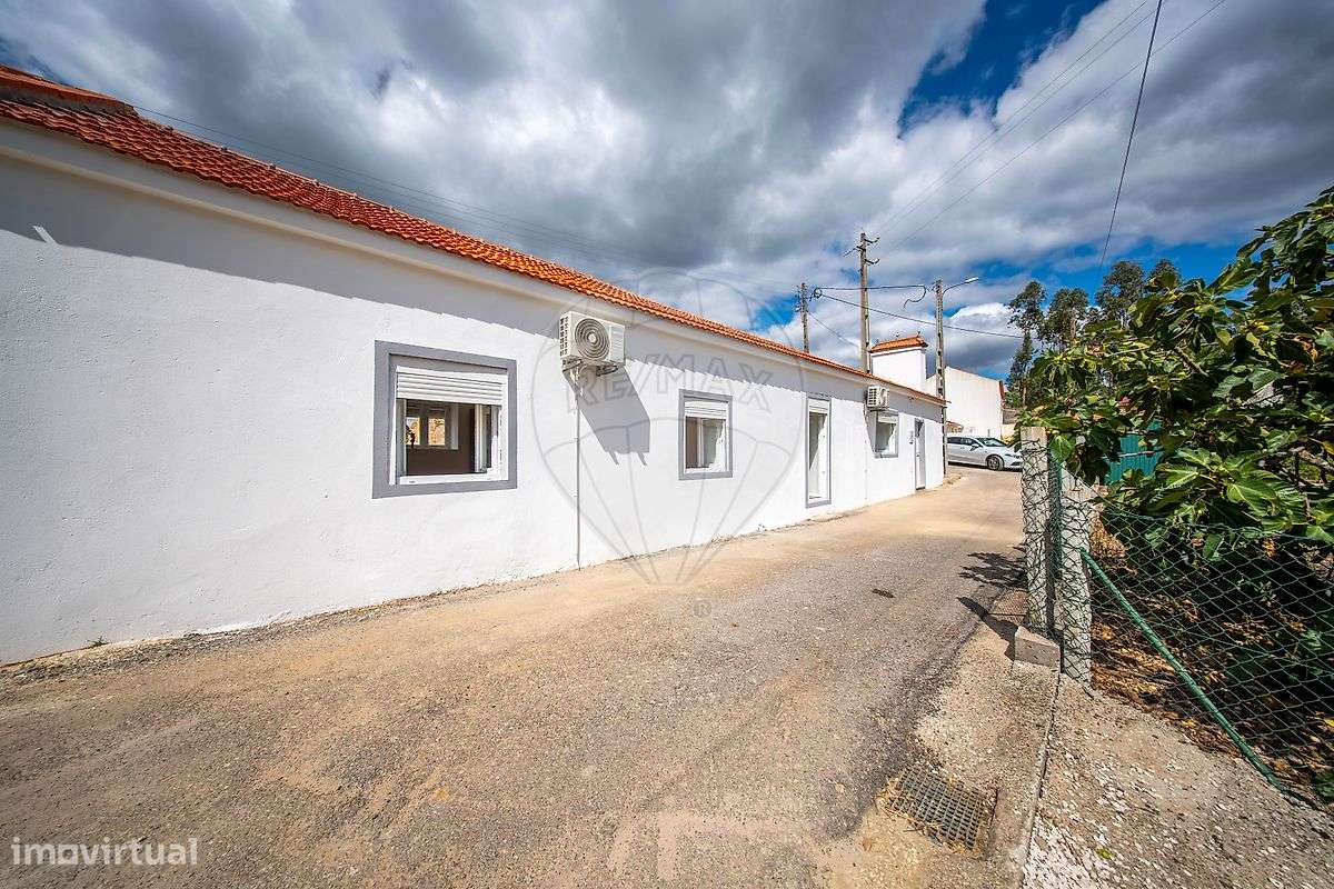 Moradia T2 para venda-11