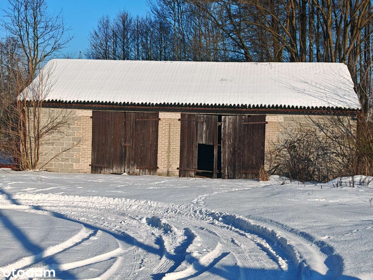 Siedlisko z zabudowaniami-15