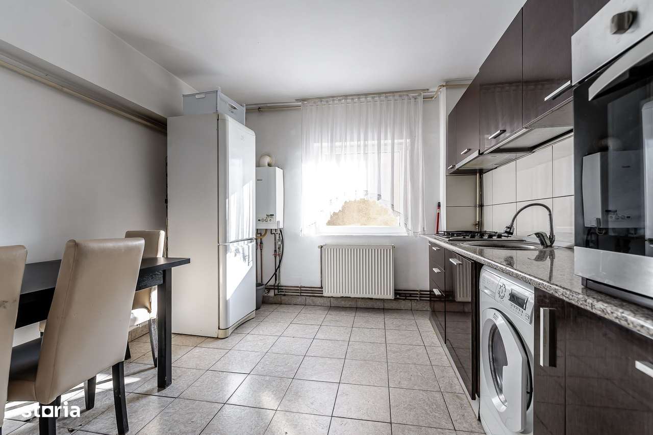 Apartament 2 Camere, Etajul 1, Piața mică, Arad - Imagine principală: 2/11