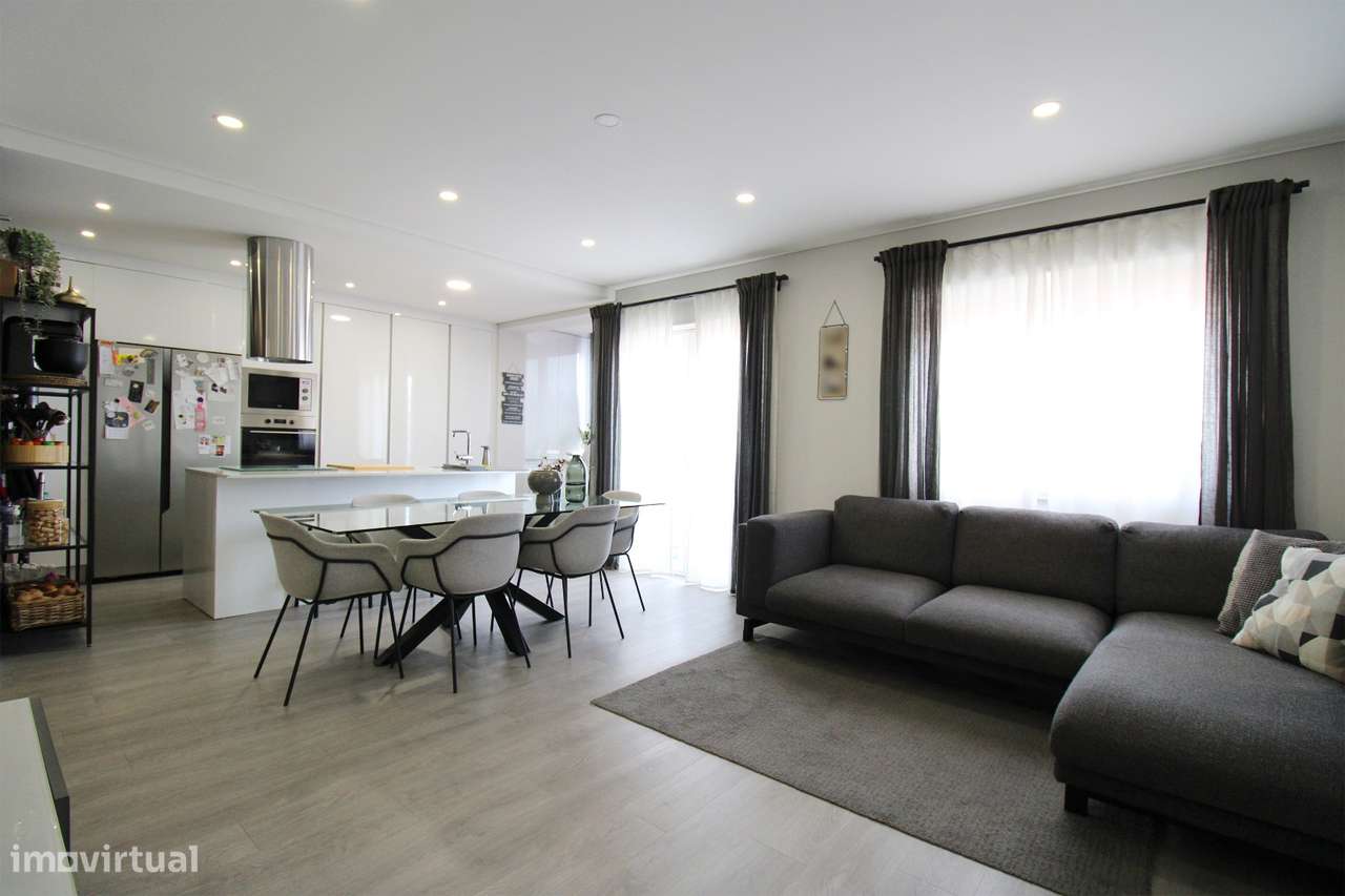 Apartamento T3 Cova da Piedade-Almada-1