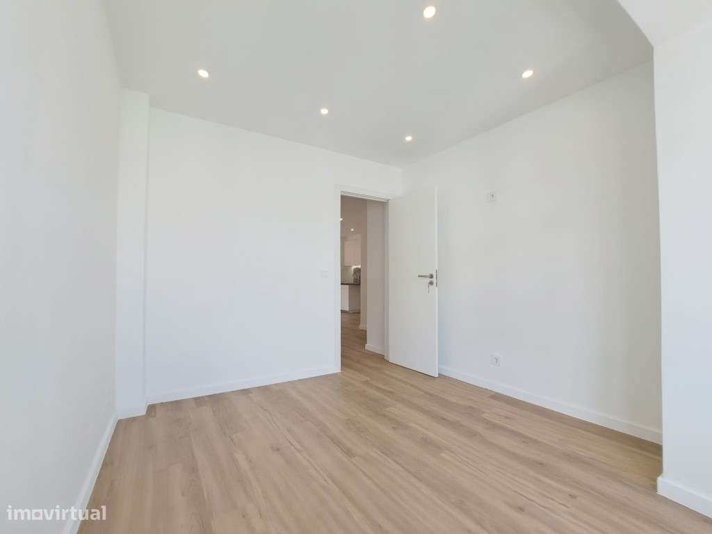 Apartamento T2 para venda em Forte da Casa (junto ao Alverca Park) ...-10