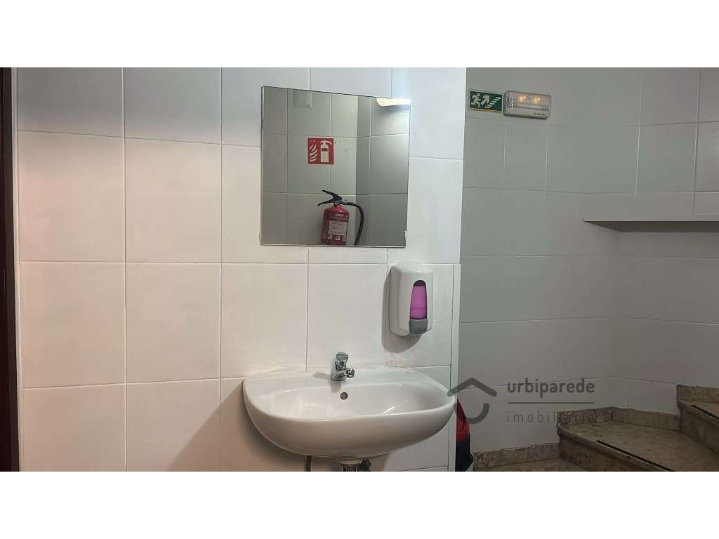 Restaurante com ótima esplanada, no centro Lisboa-27