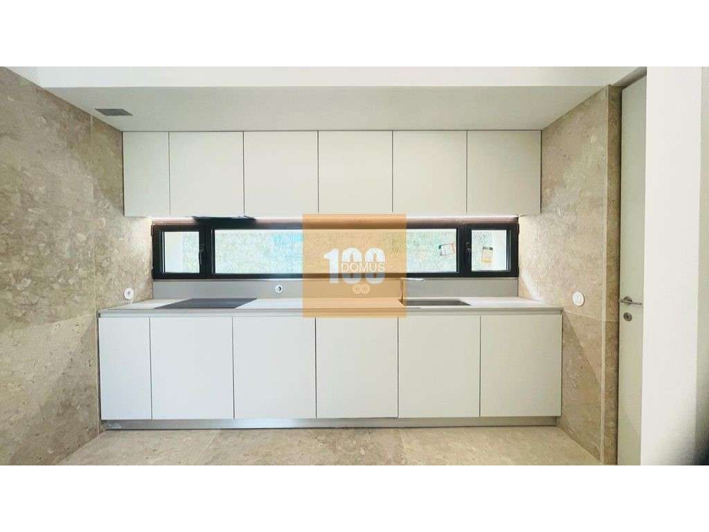 Moradia T4 duplex nova - Quinta de São Marcos - Grande imagem: 3/32