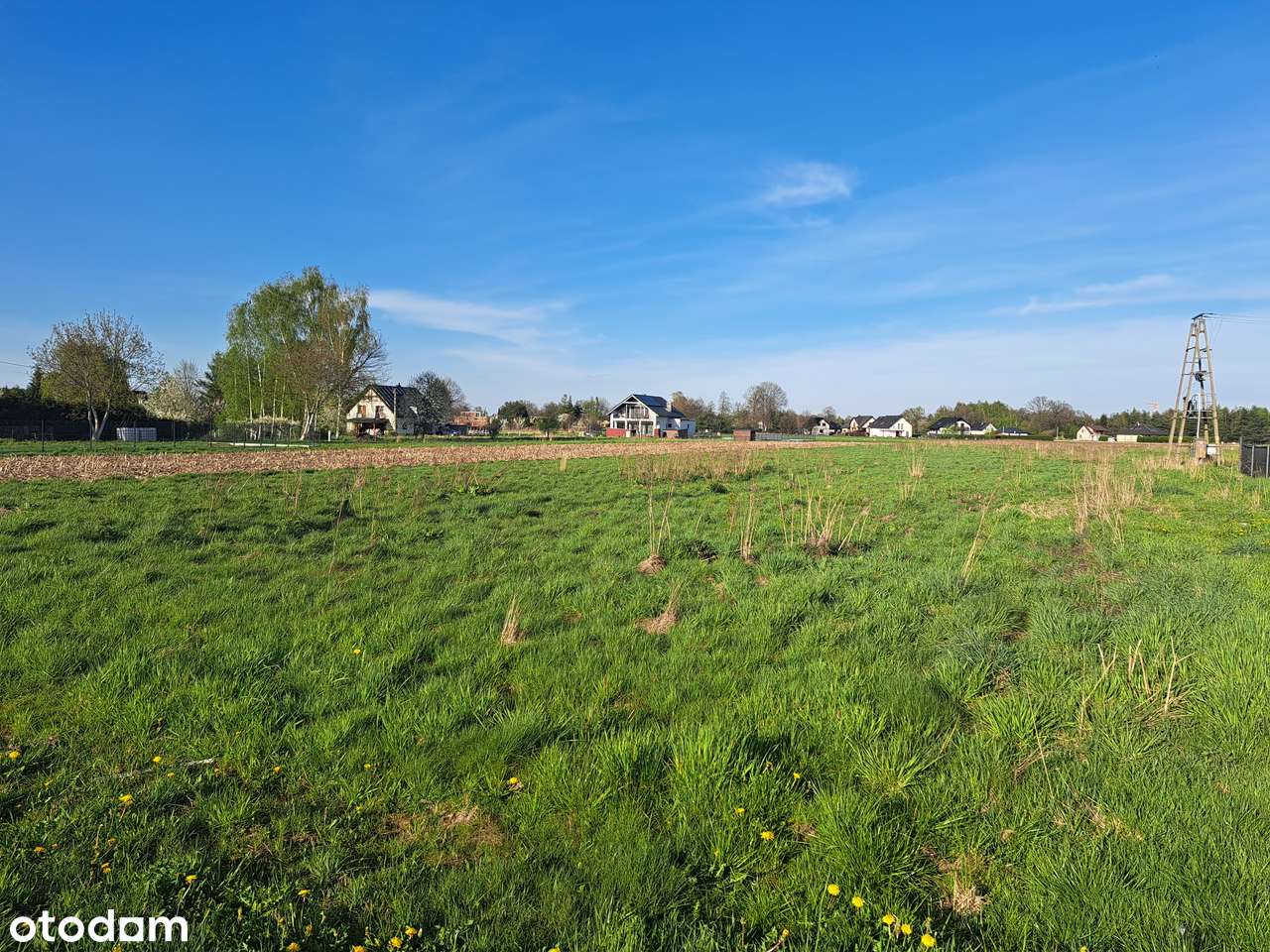 Na sprzedaż działka budowlana położona w spokojnej okolicy. - Pełny obrazek: 4/7