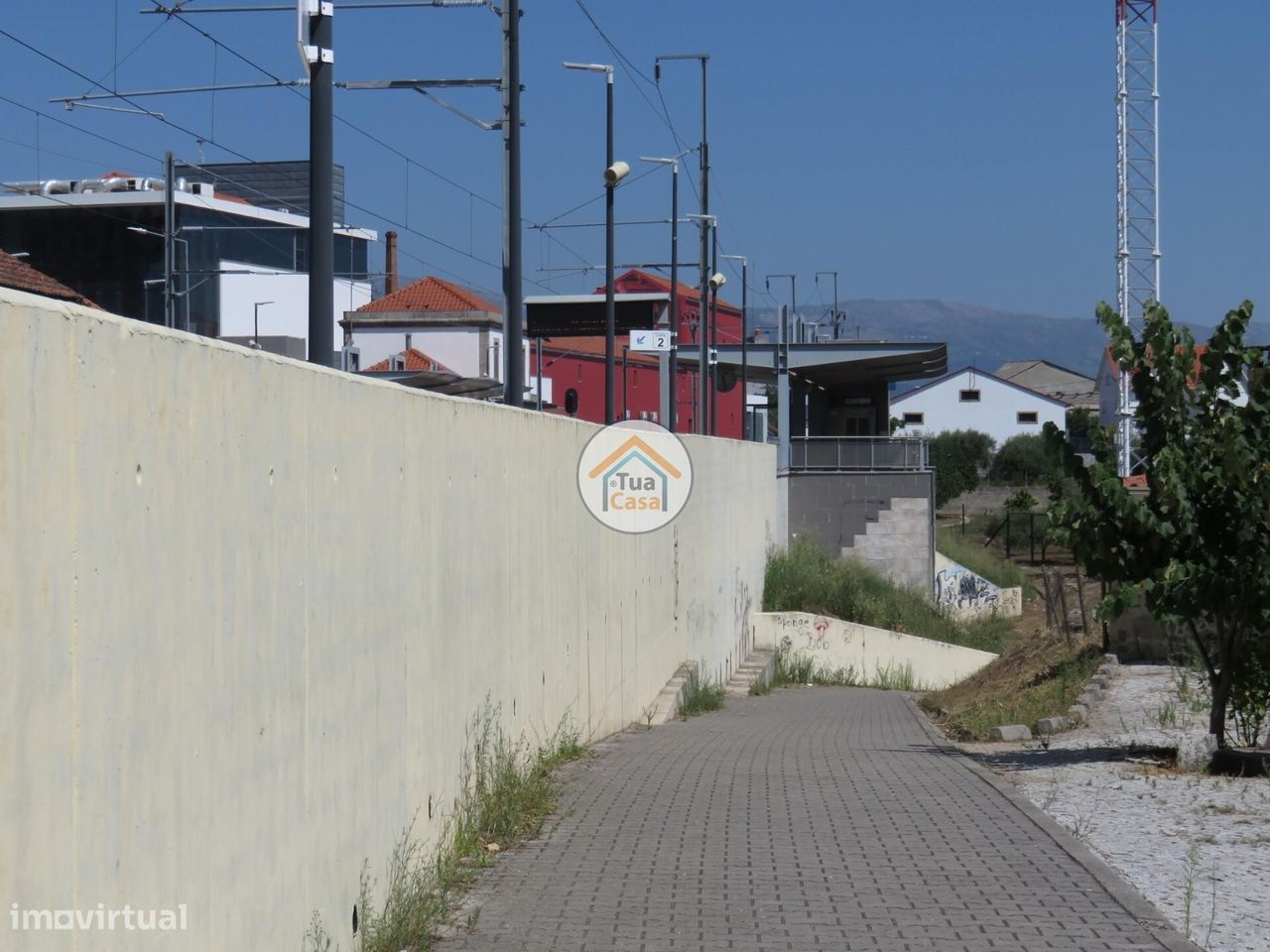 Terreno inserido no atual PDM Fundão - Grande imagem: 1/27