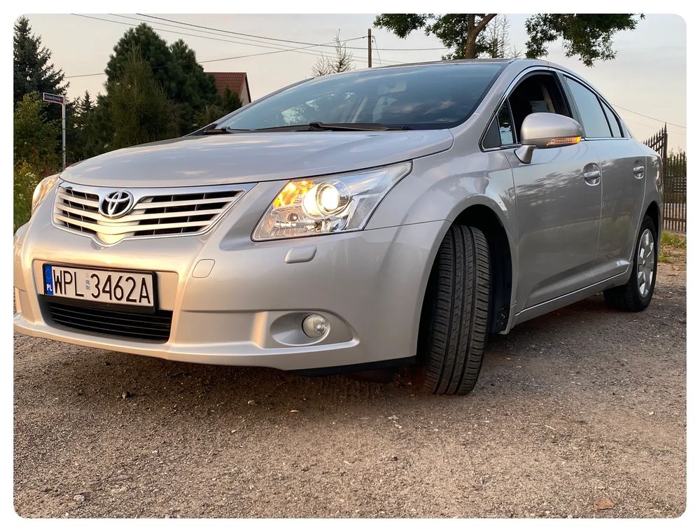 Toyota Avensis III 1.6 Edition (2014) 2011