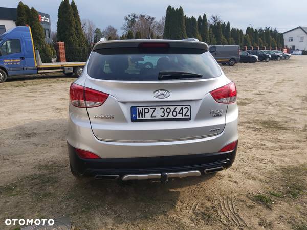 Hyundai ix35 2.0 CRDi 4WD Comfort - 2