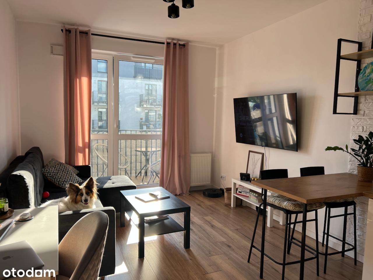 Mieszkanie 2 pokojowe z dużym balkonem do wprowadzenia od 1 stycznia - Pełny obrazek: 1/10