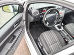 Ford Focus Turnier 1.6 TDCi DPF Ghia - 16