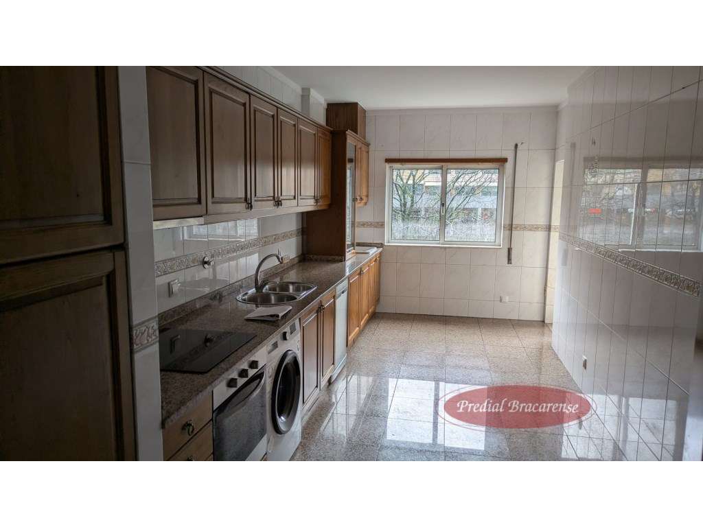 Apartamento T3 em Lamaçães. - Grande imagem: 3/18