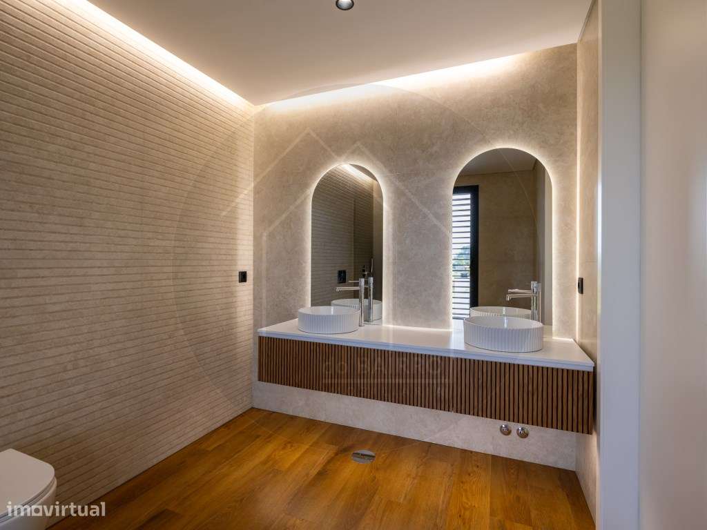 Moradia T4 com Piscina, design moderno, em Vila Nova de Gaia-17