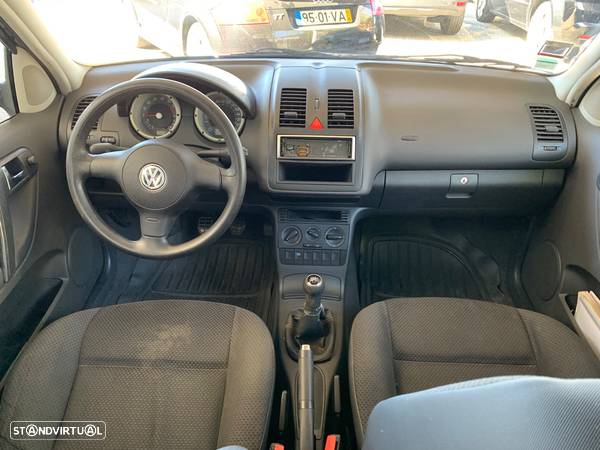 VW Polo 1.0 Confortline AC - 12