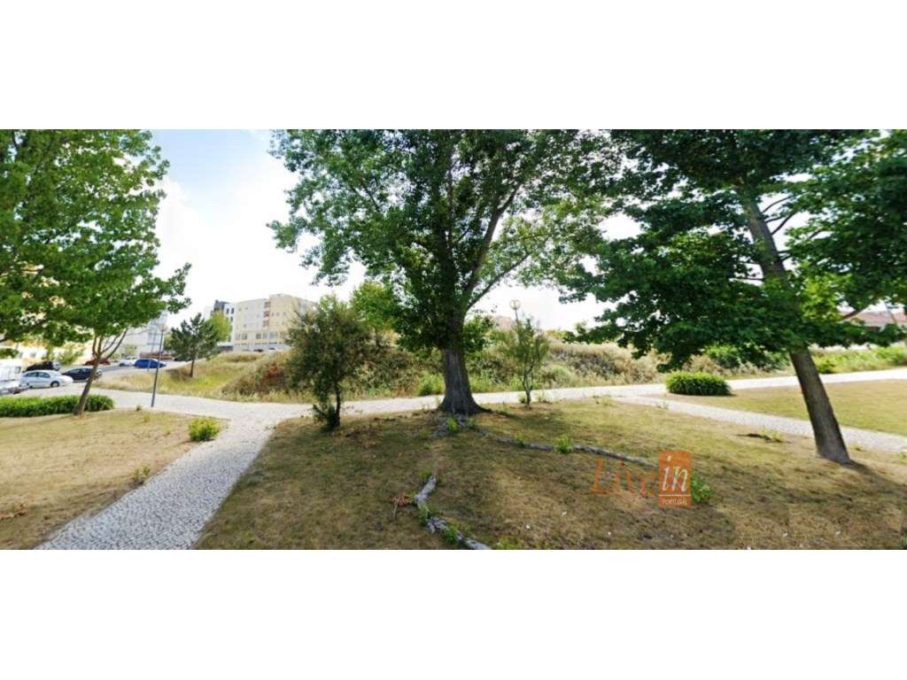 Lote de Terreno para Construção numa Excelente Localização em Torre... - Grande imagem: 5/9