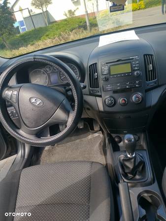 Hyundai I30 1.6 CRDI blue Classic - 4