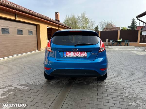 Ford Fiesta 1.6 TDCi SYNC Edition - 4