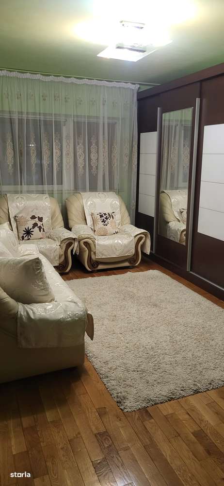 Apartament 3 camere,parter – Zona Piața Centrala-12