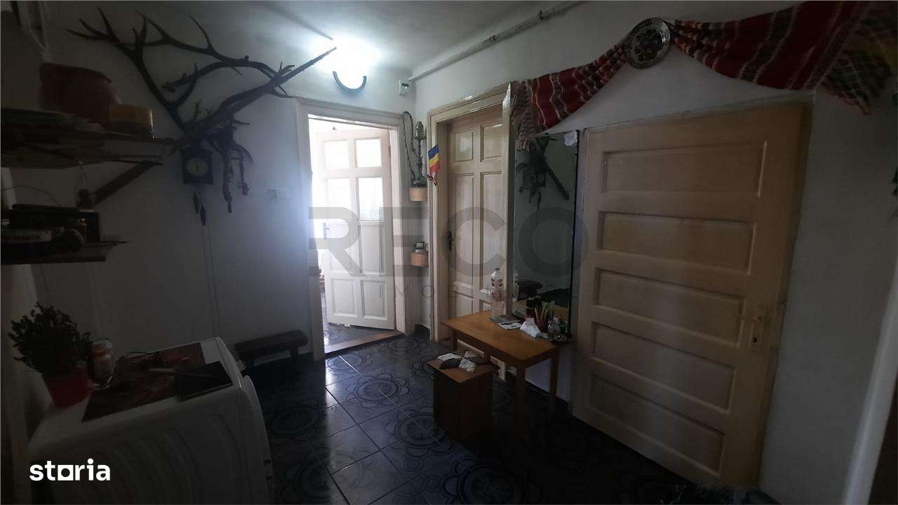 RECO Apartament cu 3 camere, zona Episcopia - Imagine principală: 5/5